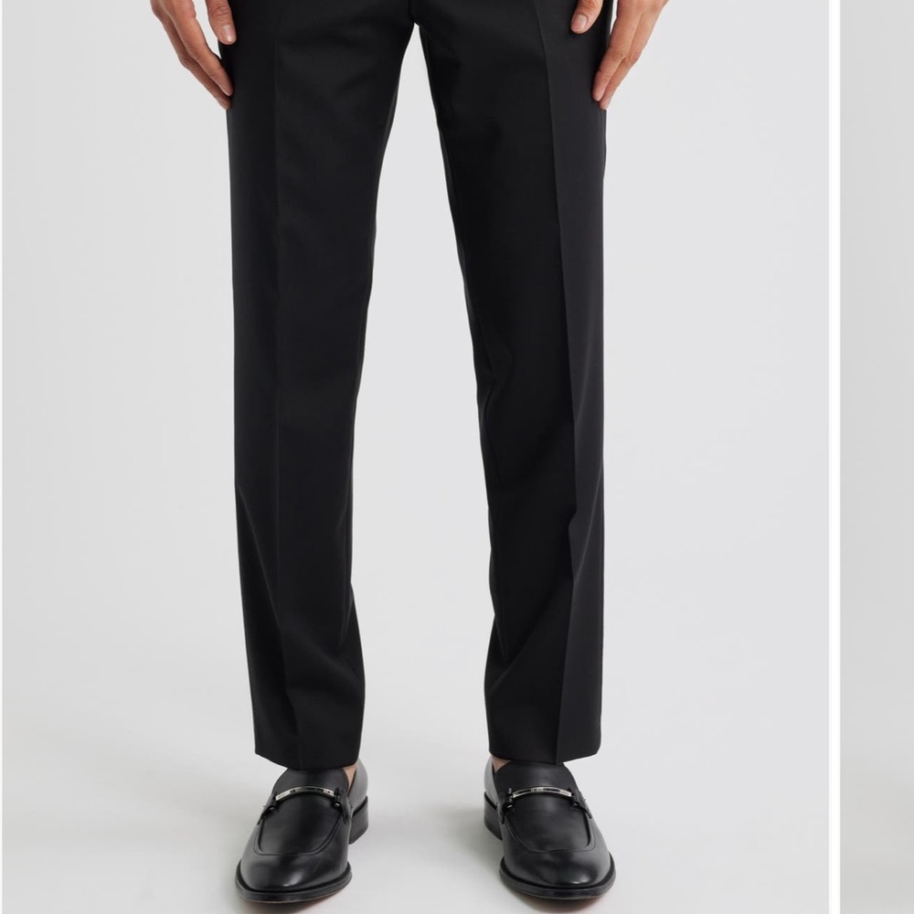 Hugo Boss Elegant Black Trousers NWOT‼️